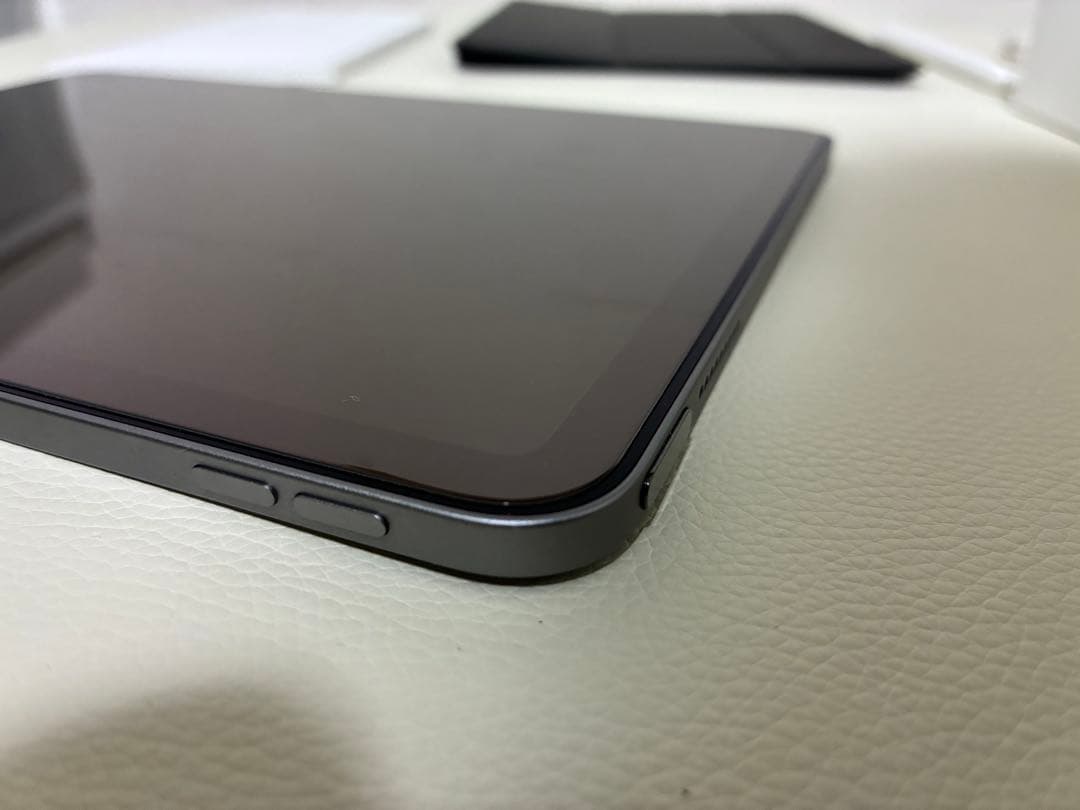 美品　iPad Air M3 第7世代 Wi-Fi 128GB 11インチ