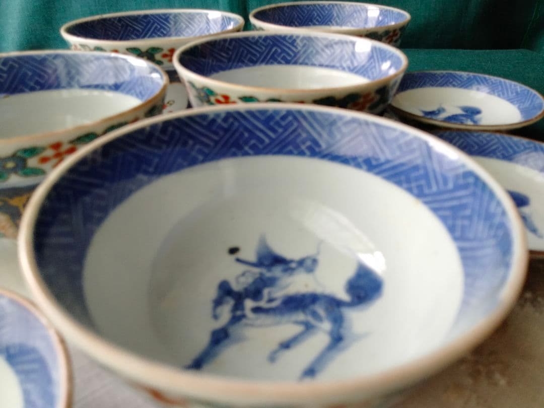 大明年製　蓋付き器　５客セット