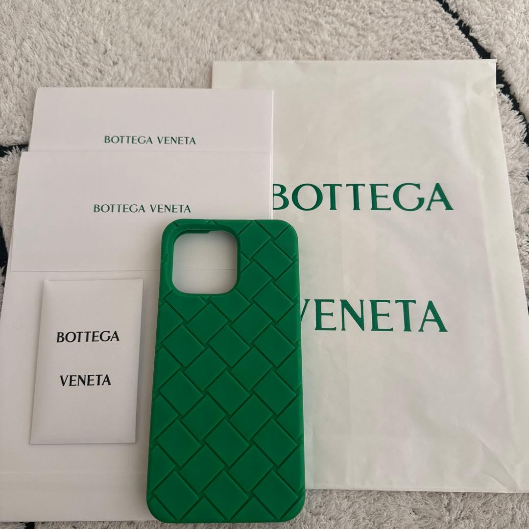 値下げ　bottegaveneta iPhone16promax シリコンケース