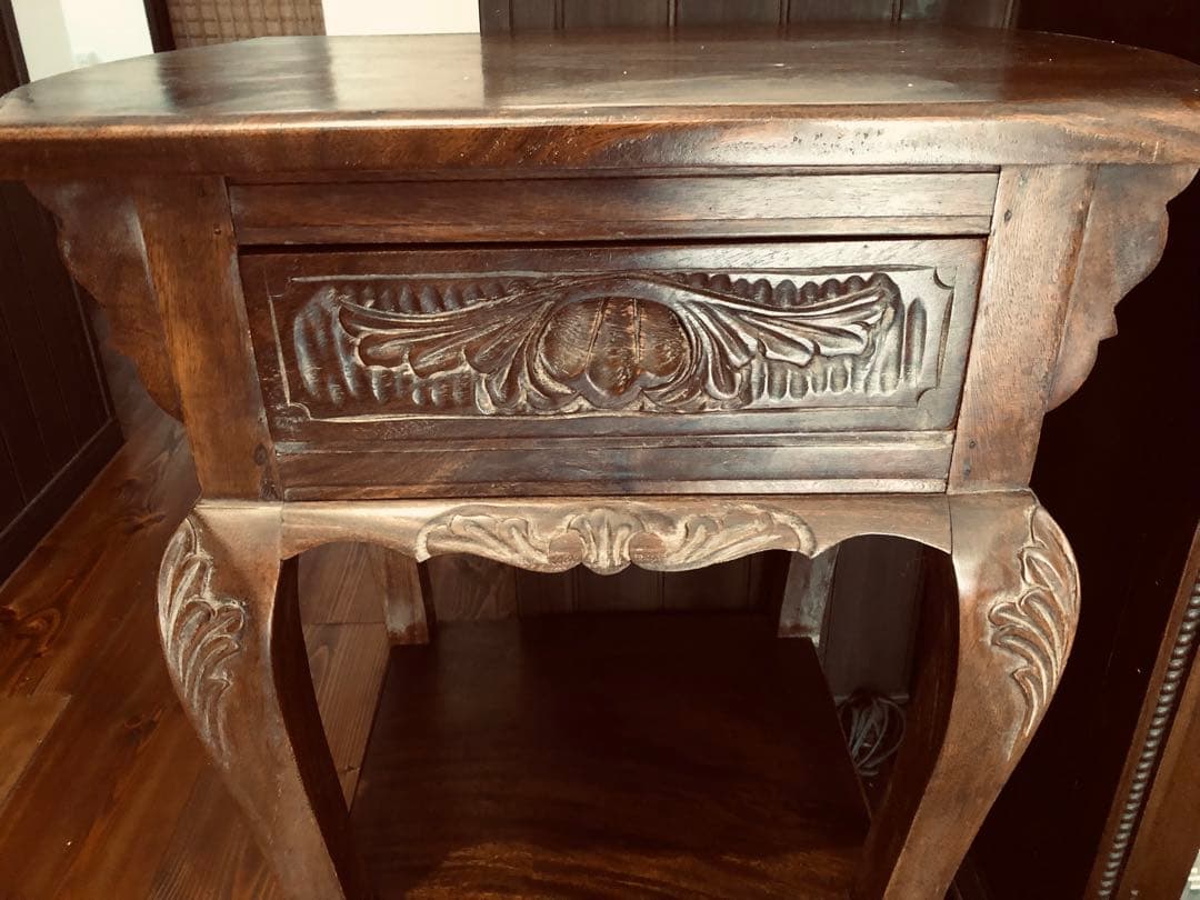 西洋アンティークスペイン家具 コンソールテーブル　飾り台　サイドディスク
