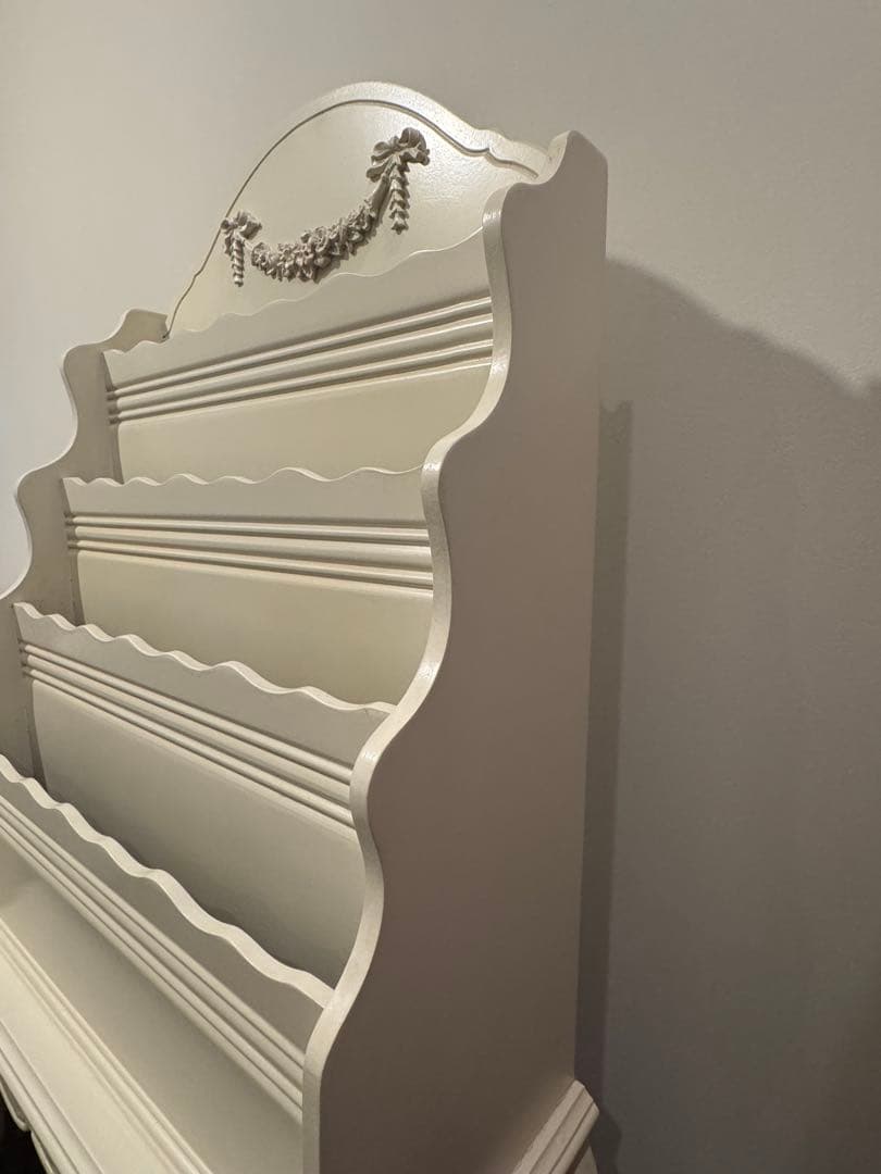 マガジンラック　本棚　白家具