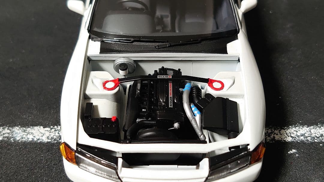 1/24 タミヤ スカイライン r32 完成品