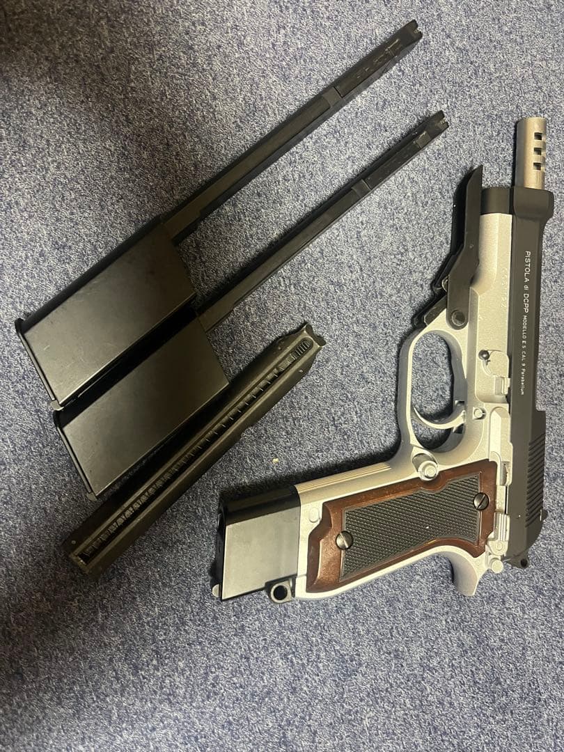 東京マルイ　M93R 電動ハンドガン　 バイオウェスカーモデル塗装　マガジン3本