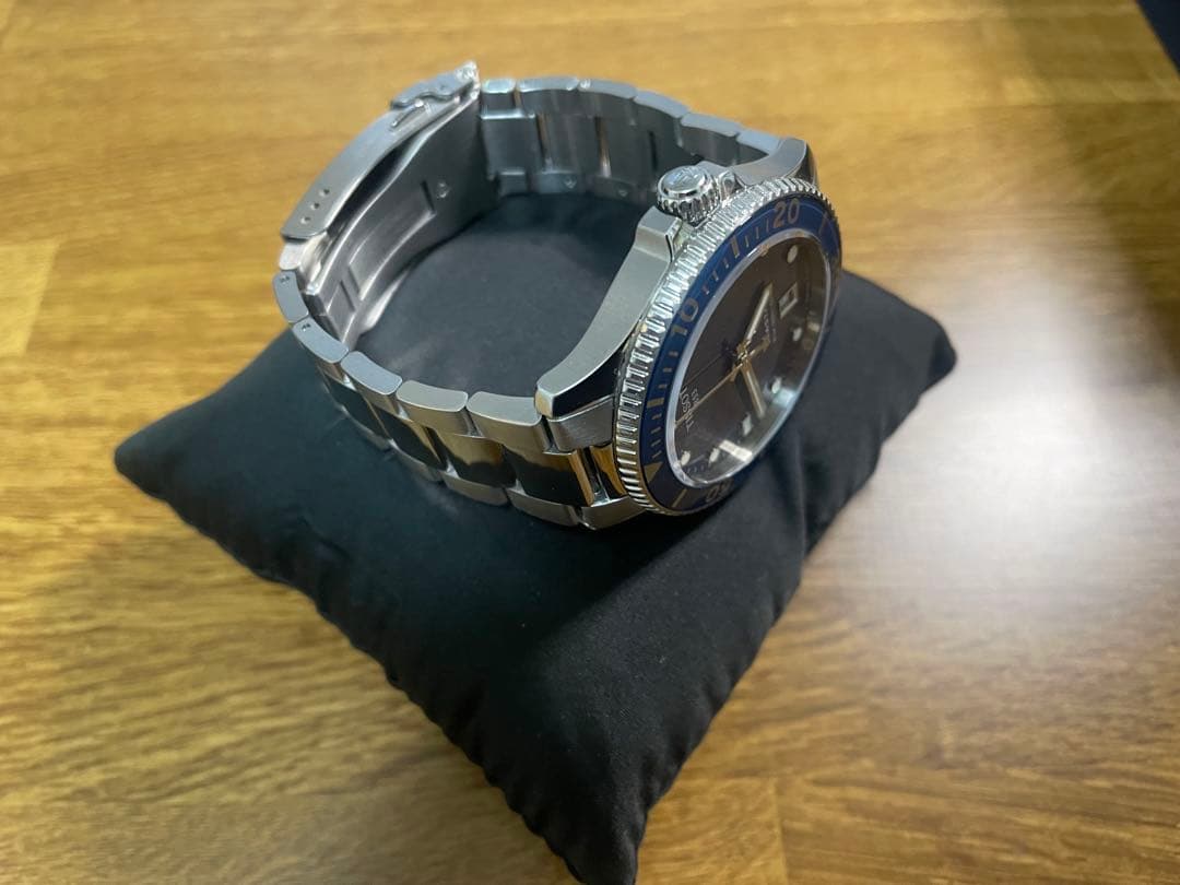 cda96330◯TISSOT SEASTAR 1000