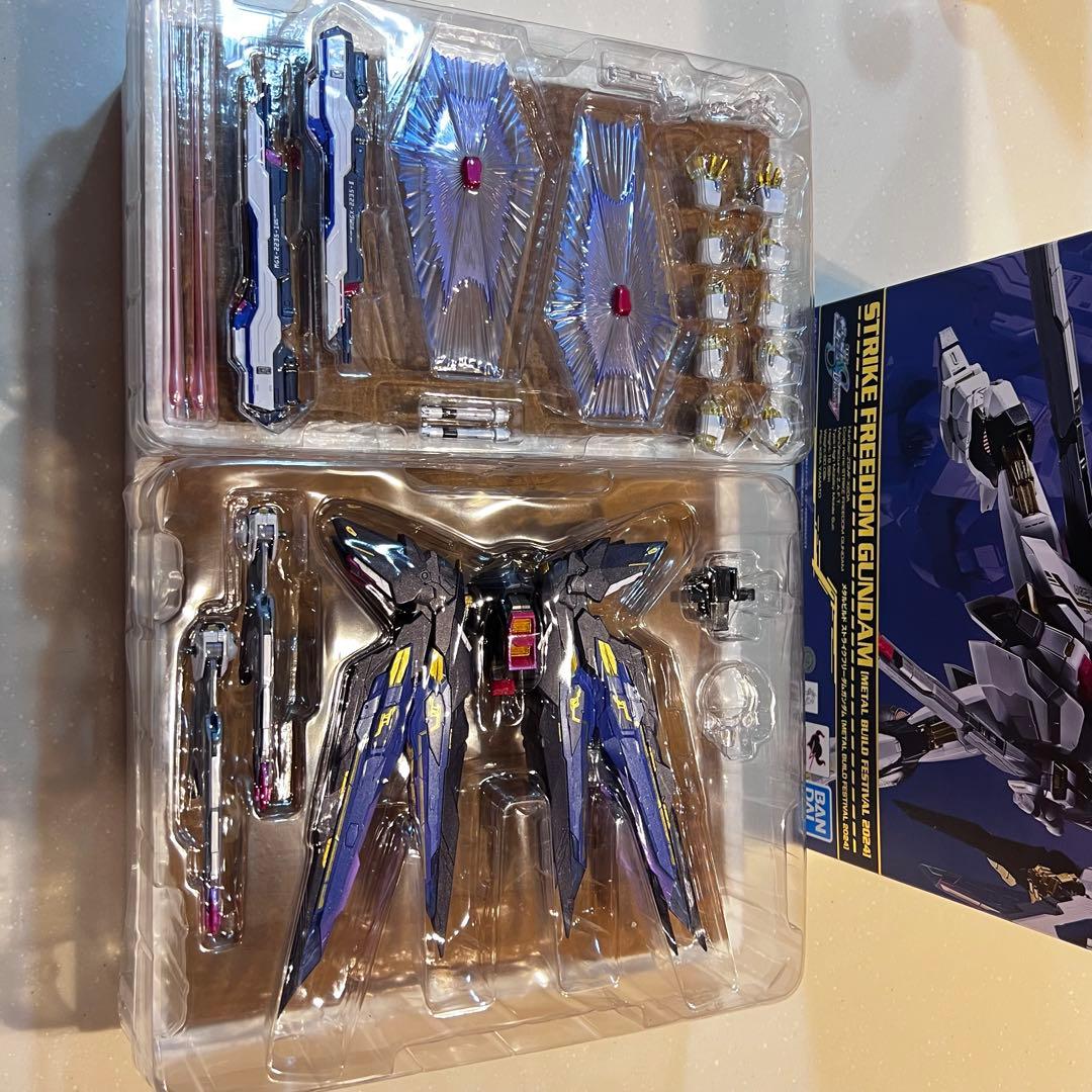 L BUILD ストライクフリーダムガンダム 2024本体＋光の翼セット