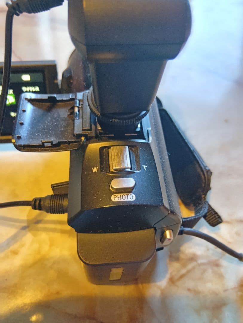 ジャンク　SONY HDR-CX670 ビデオカメラ 本体　外部マイク付き