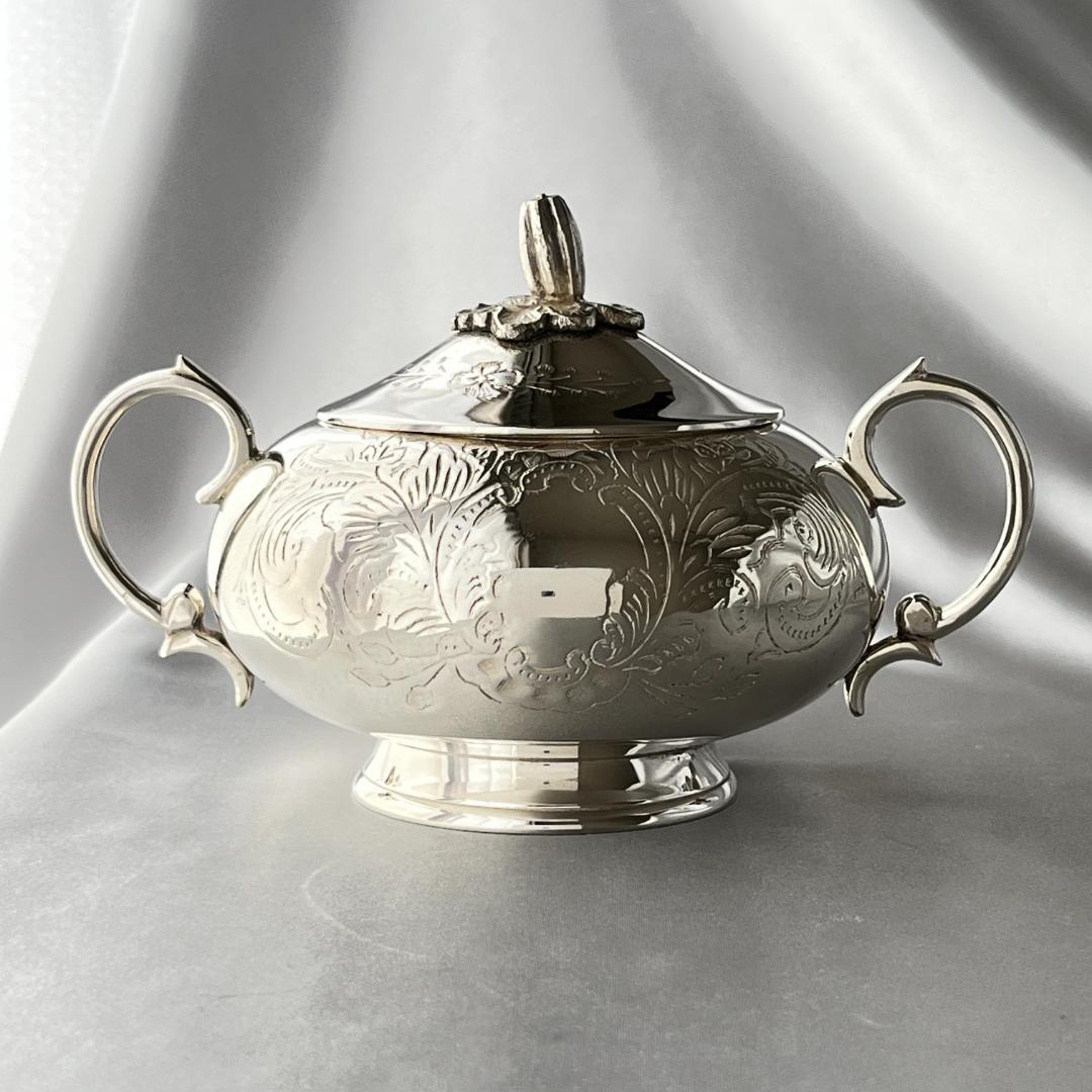 【英国】 ビクトリアンのティーセット 3点【シルバープレート】ティーポット