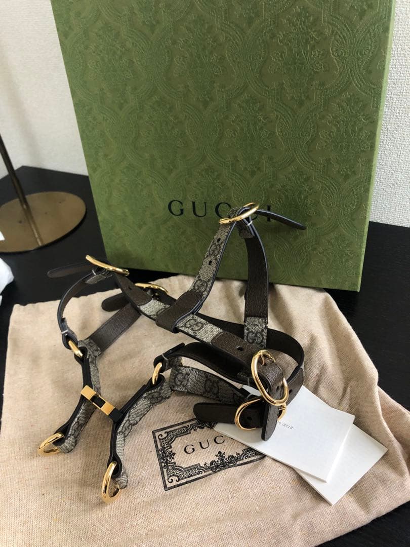新品未使用 GUCCIグッチ ハーネス GG柄 インターロッキング Mサイズ