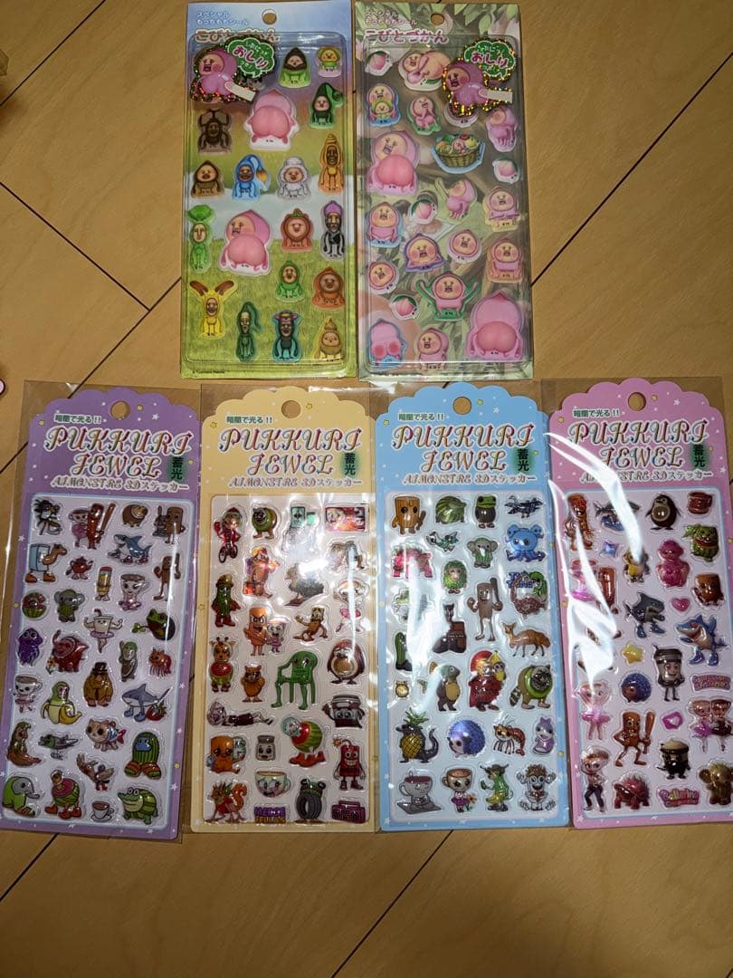 【新品未使用28枚♡シール帳２セット】 ボンボンドロップシールまとめ売りサンリオ