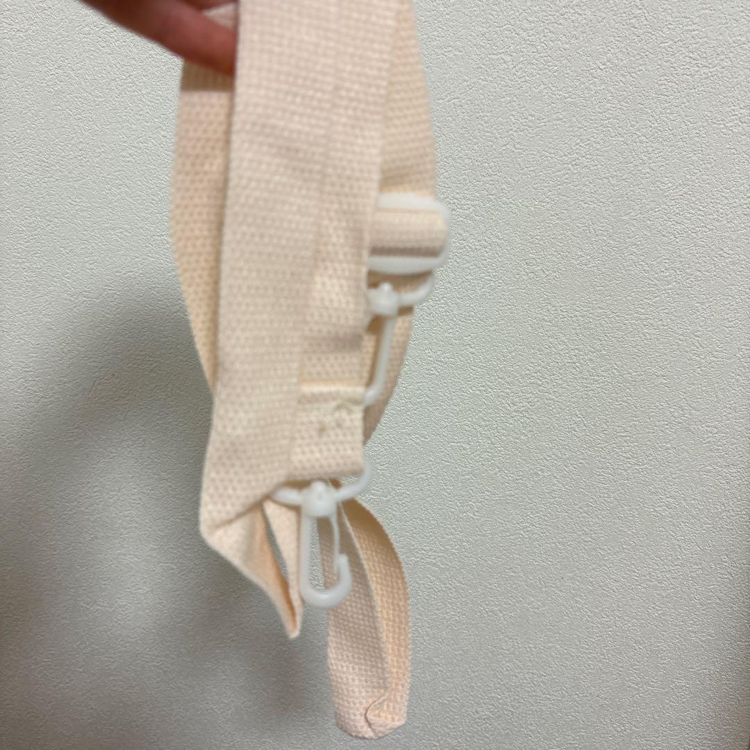 COLON ハート型バッジ付きショルダーバッグ