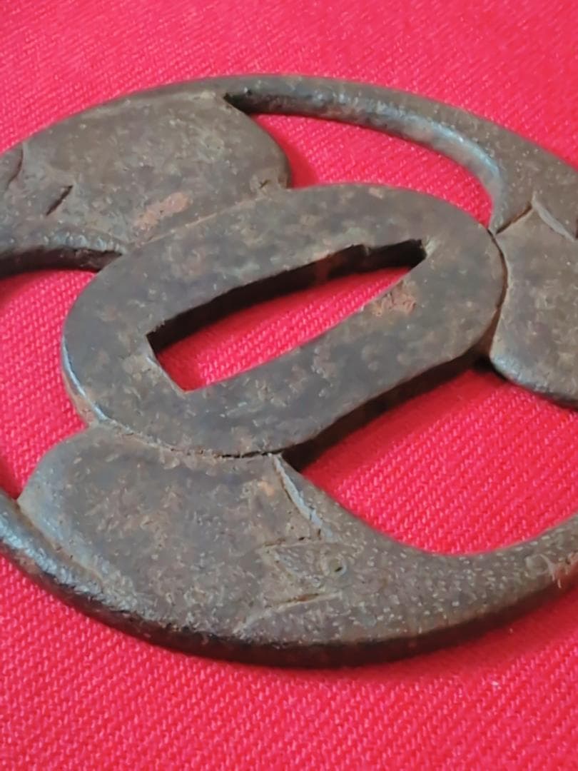 鍔 無銘 茄子図 三つ巴 鉄鐔 拵 日本刀 刀装具 骨董 古美術 江戸時代