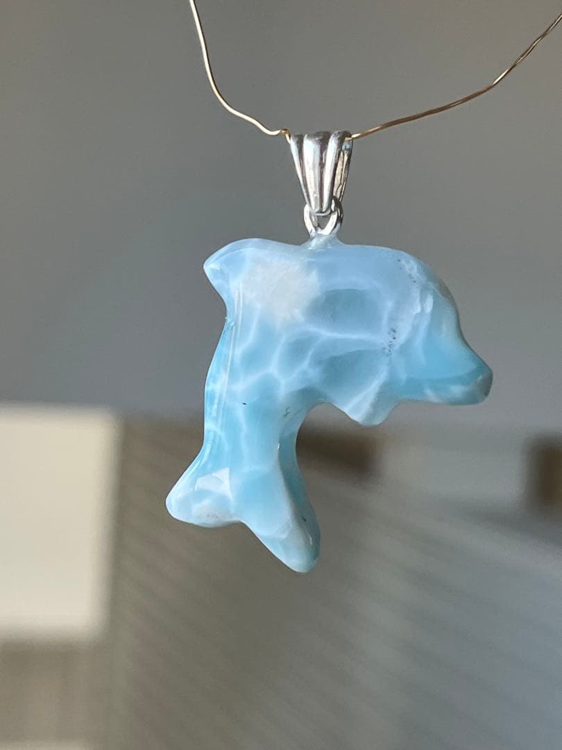 天然石☆高品質！ラリマーイルカ型☆濃いブルー＆ラリマーらしい模様＆形が美しい！