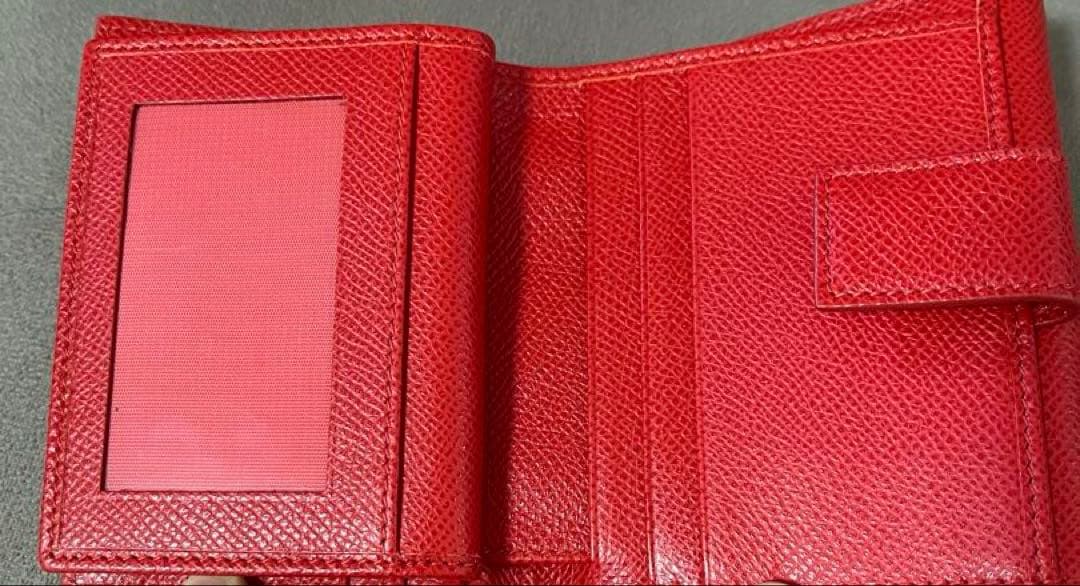 L*♡様 最終値下げ【ほぼ新品】FERRAGAMO レッド 二つ折り財布