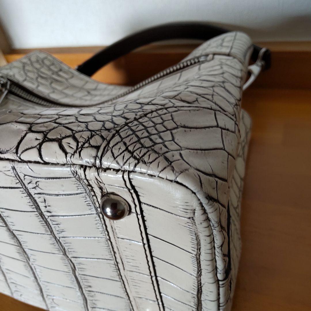 日本製・本革 クロコダイル・2way・ハンドバッグ・バニラ・目地染