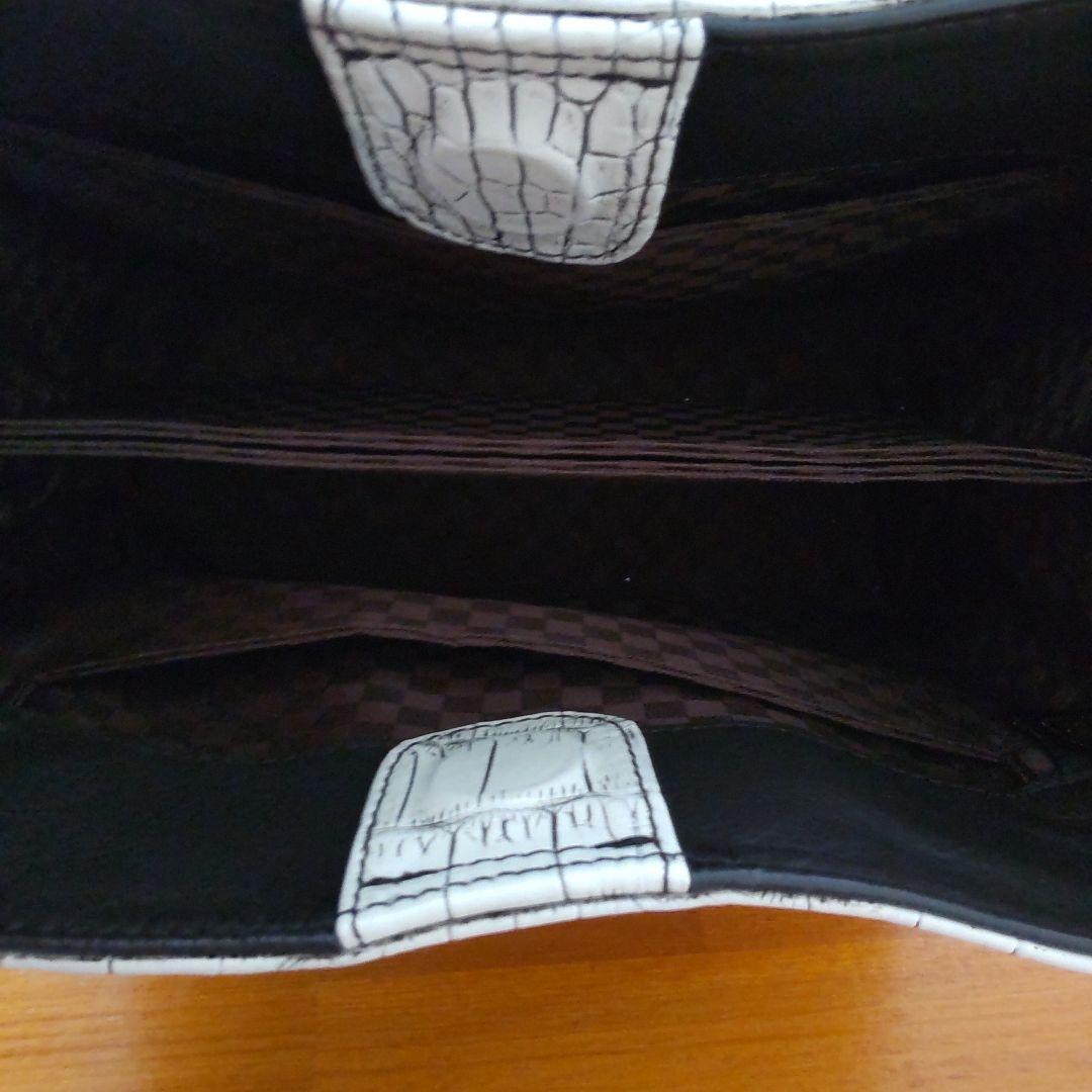 日本製・本革 クロコダイル・2way・ハンドバッグ・バニラ・目地染