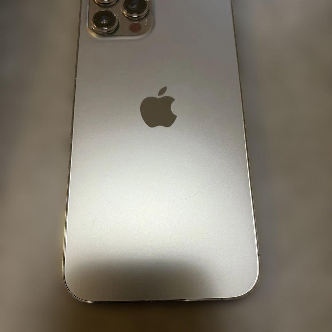 Apple iPhone12ProMax 本体