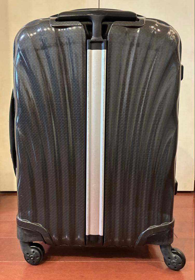 サムソナイト コスモライト 36L 黒 機内持込可