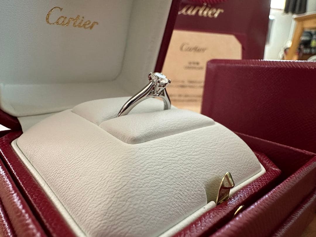 カルティエ婚約指輪【Nariさん専用】