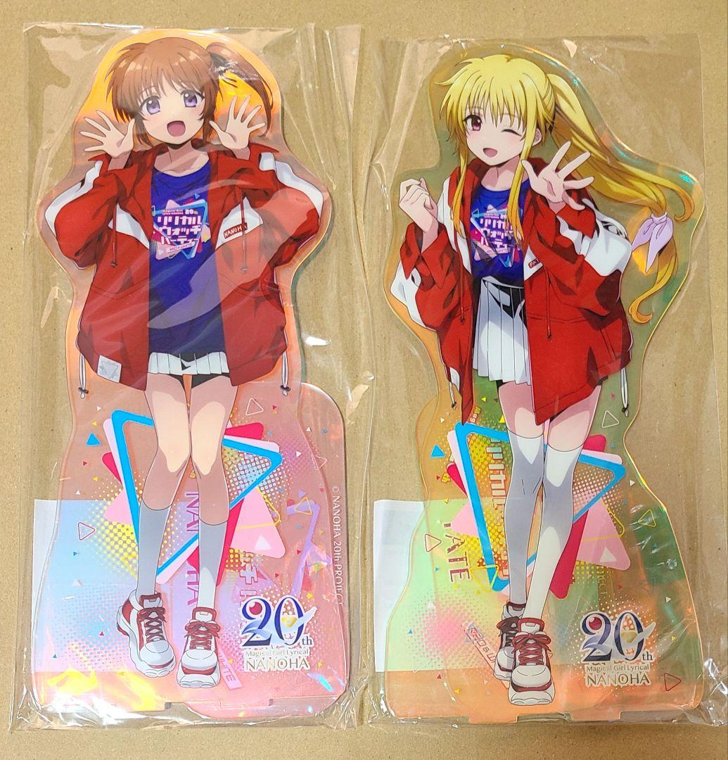 魔法少女リリカルなのは　オーロラ加工アクリルスタンド　高町なのは　フェイト