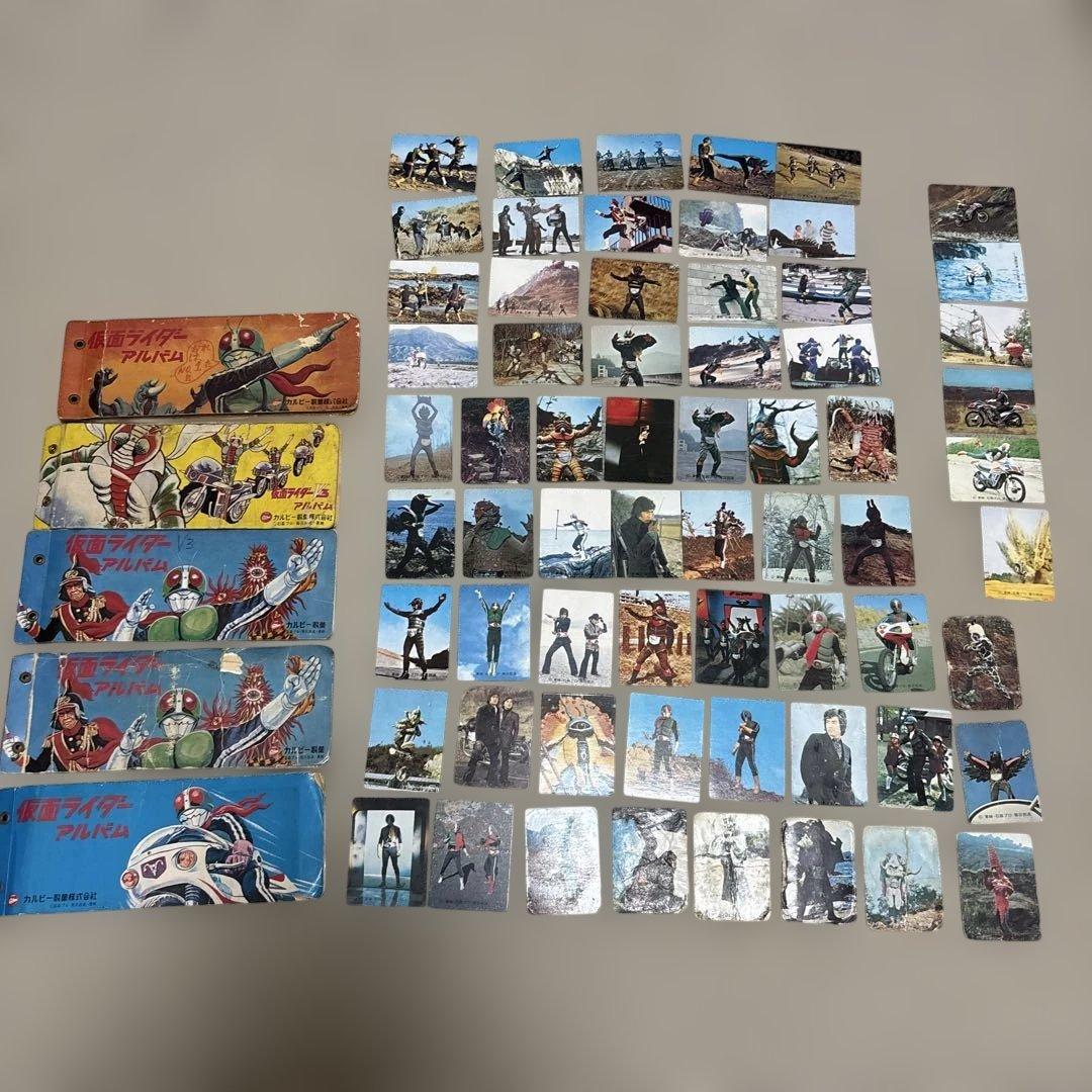 【昭和】カルビー 仮面ライダーカード64枚とアルバム5冊