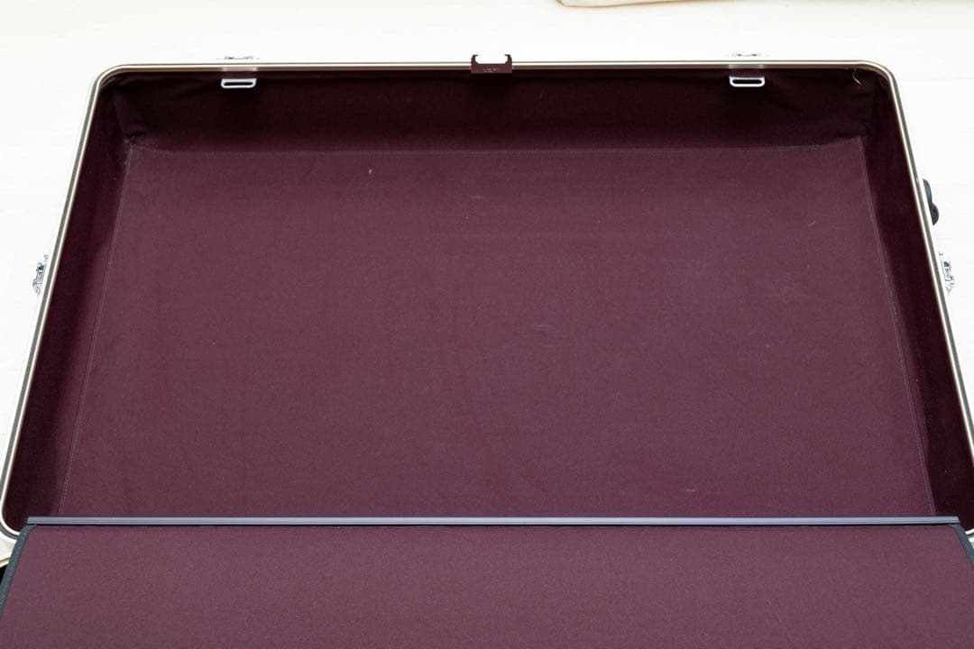 ゼロハリバートン　アルミキャリーケース　シャンパンゴールド