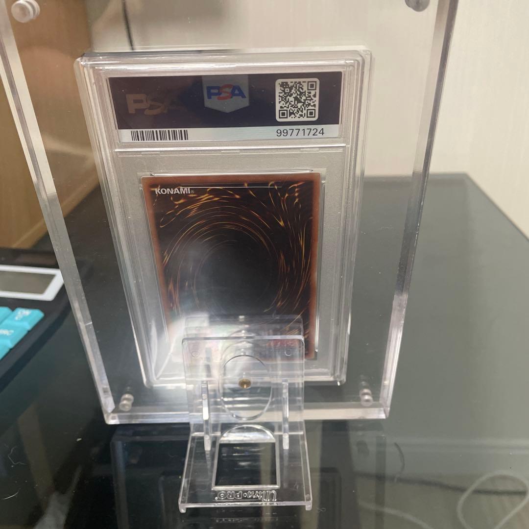 る*ご様 ブラック・マジシャン・ガール 2017 GEM MT 10