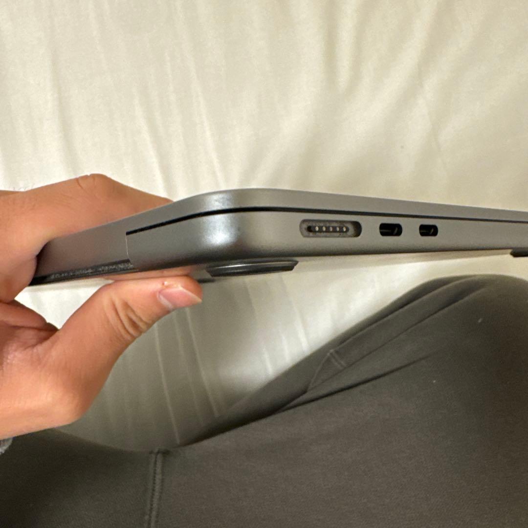 MacBook Air スペースグレー 箱、充電器付き
