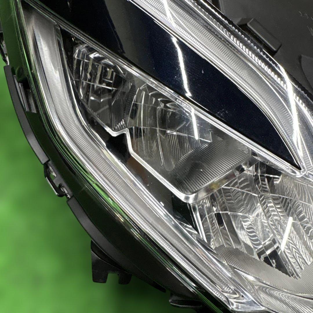 PCX125 JF81 純正ヘッドライト