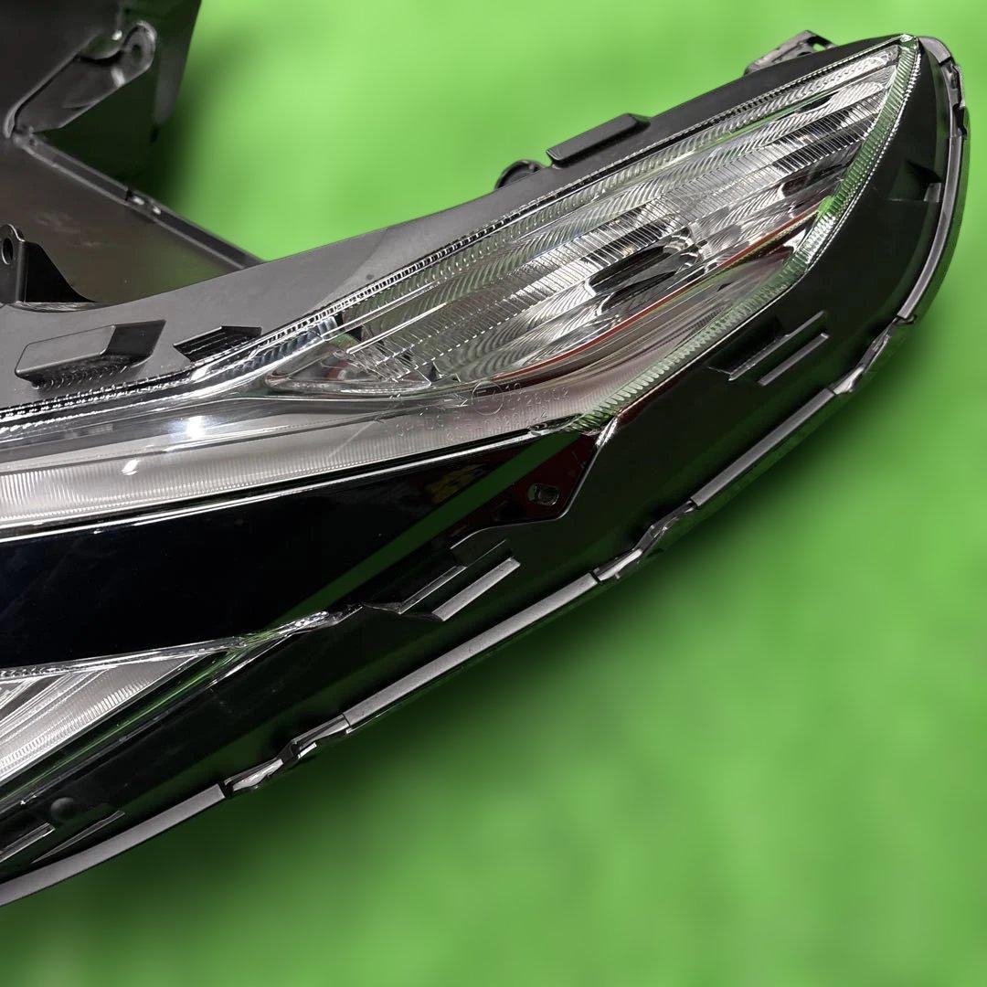 PCX125 JF81 純正ヘッドライト