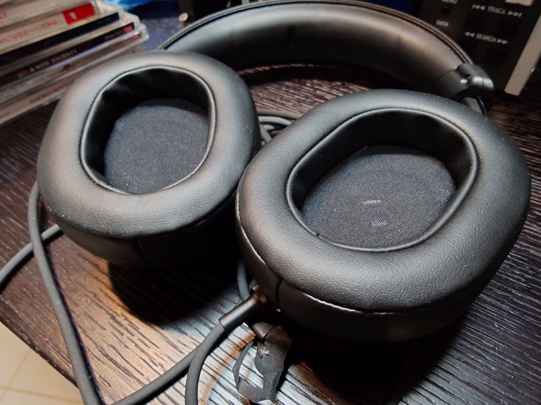 SONY MDR-M1 モニターヘッドホン