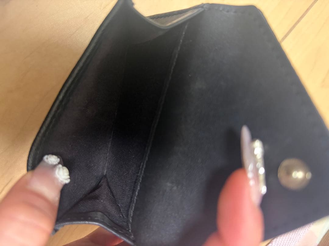 ヴィヴィアンウエストウッド 三つ折財布