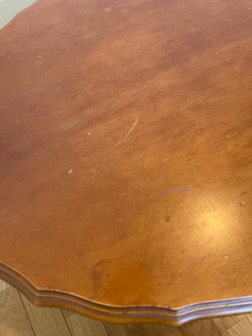 アンティーク　小テーブル