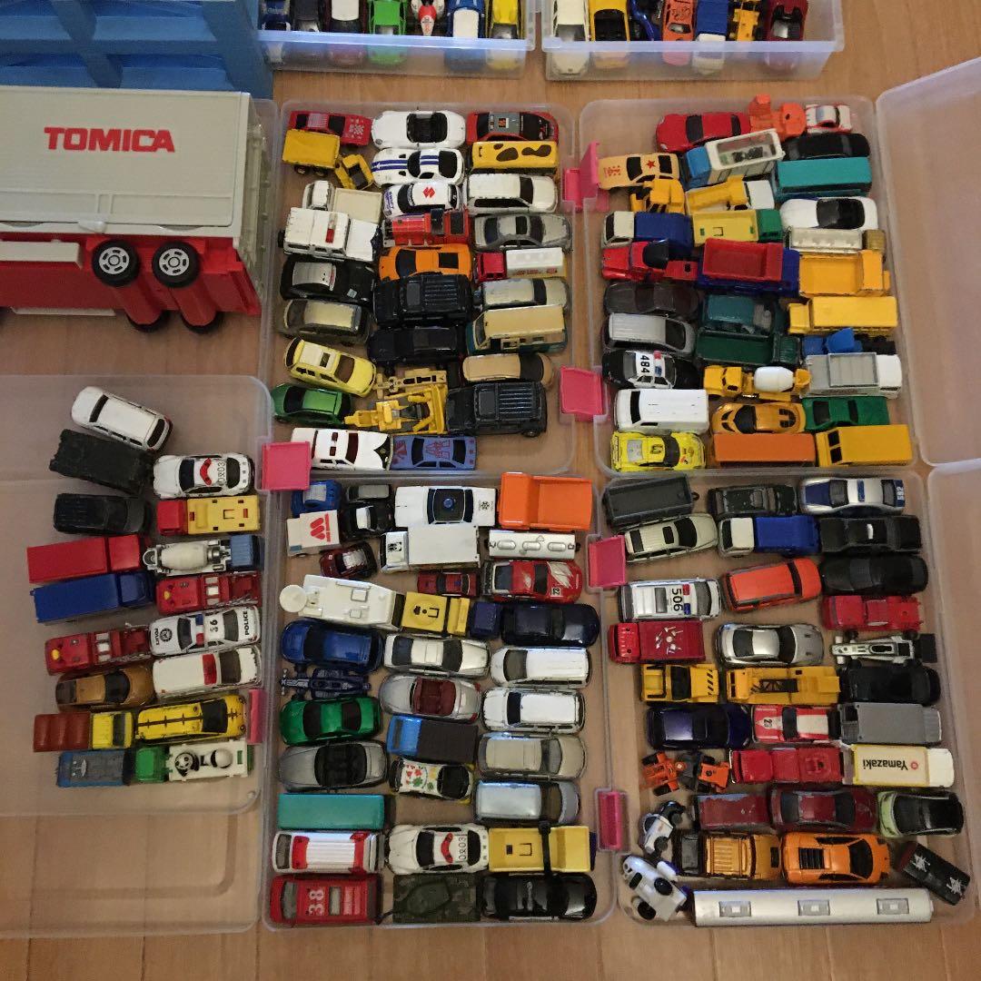 TOMIKA トミカ170台&トミカ2段収納ボックス　大量　セット　まとめ売り