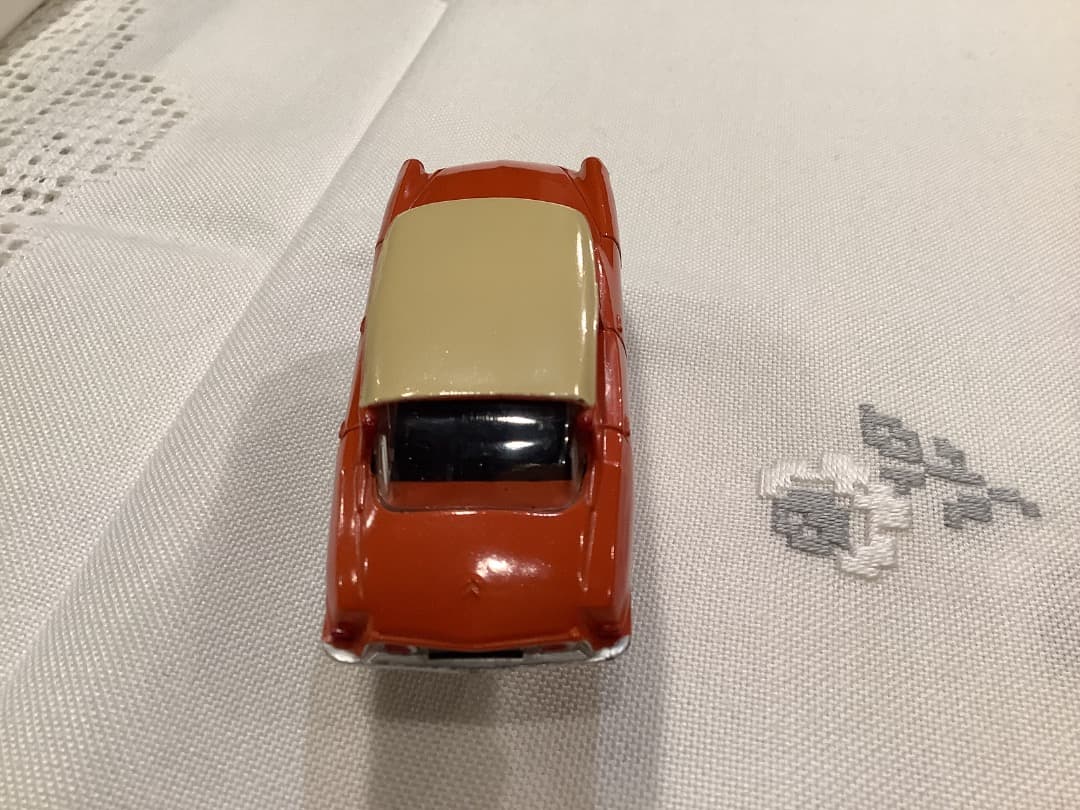 お値下げ！美品　仏製DINKY TOYS CITROEN DS19 ミニカー
