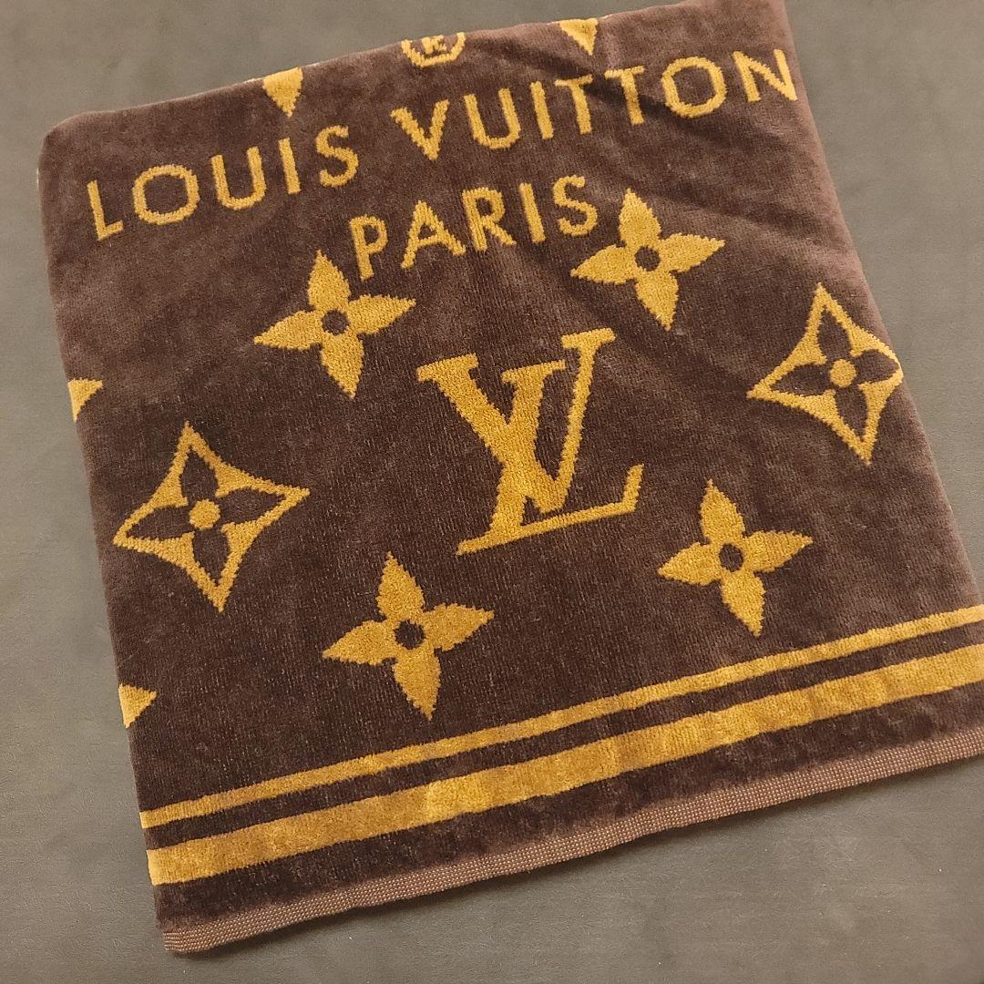 ルイヴィトン　LOUIS VUITTON ビーチタオル　モノグラム　ブラウン