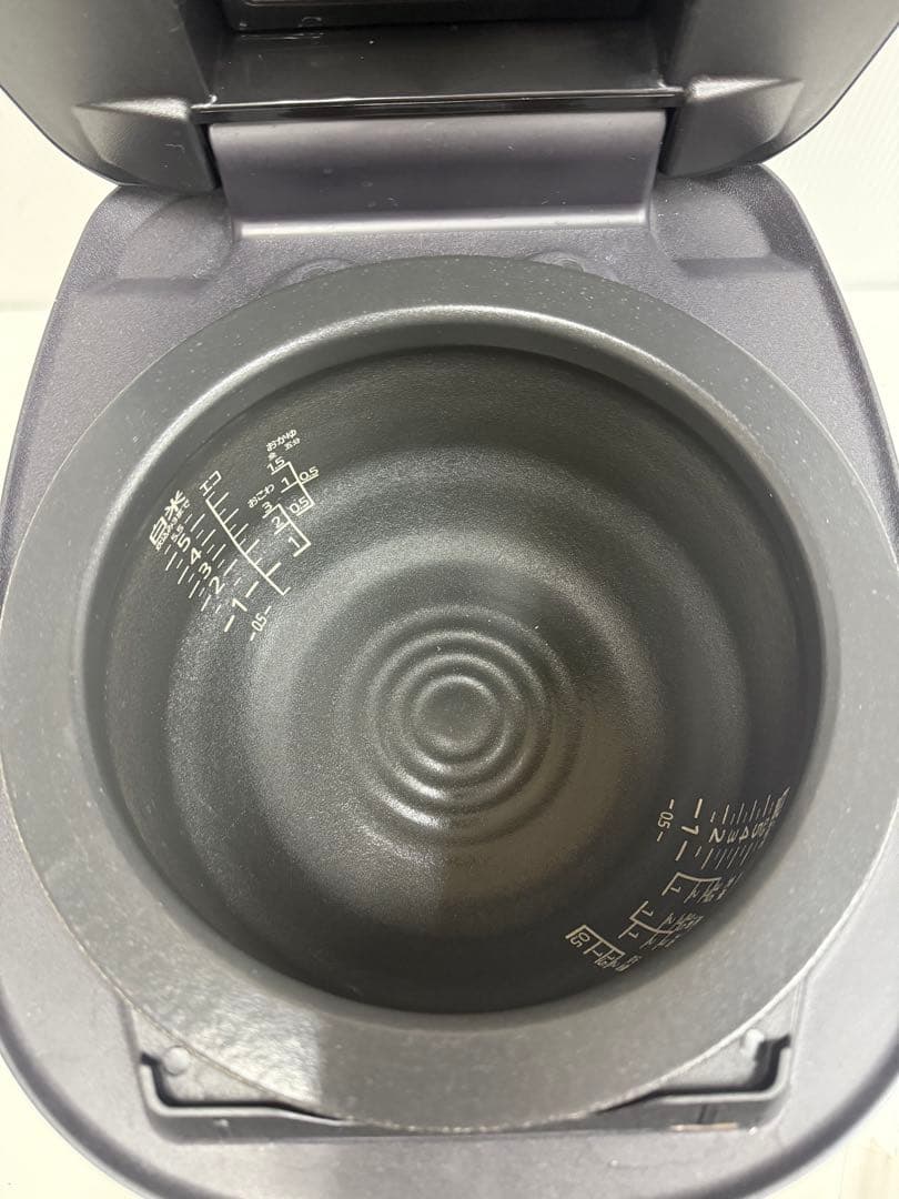 TIGER タイガー IH圧力炊飯ジャー JPH-J100 5.5合炊き