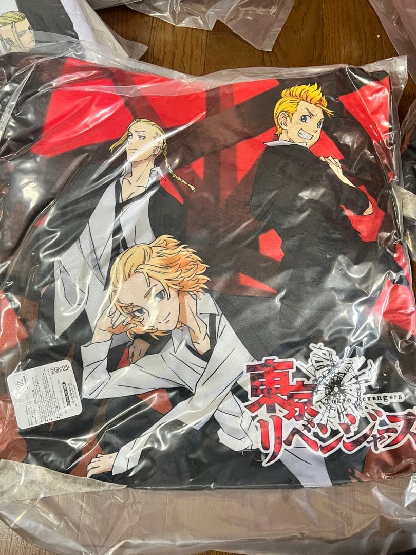 25個★東京リベンジャーズ クッション 約45cm マイキー ドラケン 花垣武道