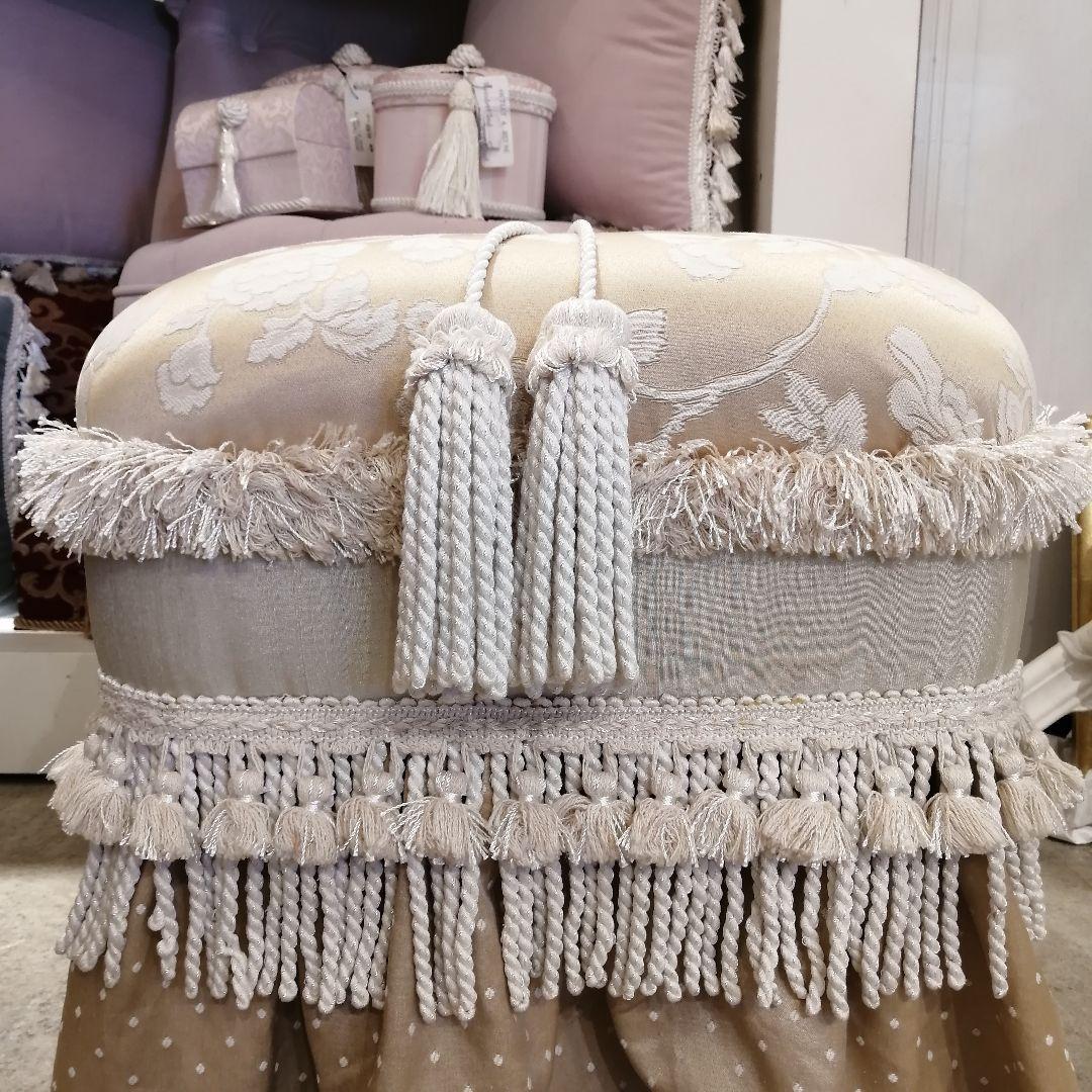 Φ【美品】ジェニファーテイラー Heirloom オットマン フットスツール ②