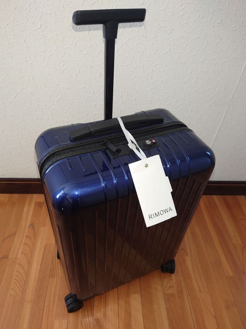 ★リモワ RIMOWA エッセンシャルライト ★ キャビン37Lグロスブルー★