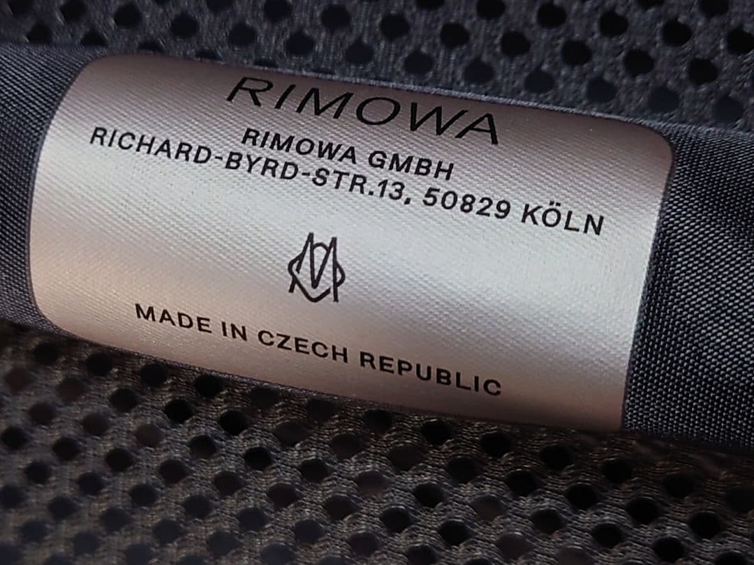 ★リモワ RIMOWA エッセンシャルライト ★ キャビン37Lグロスブルー★