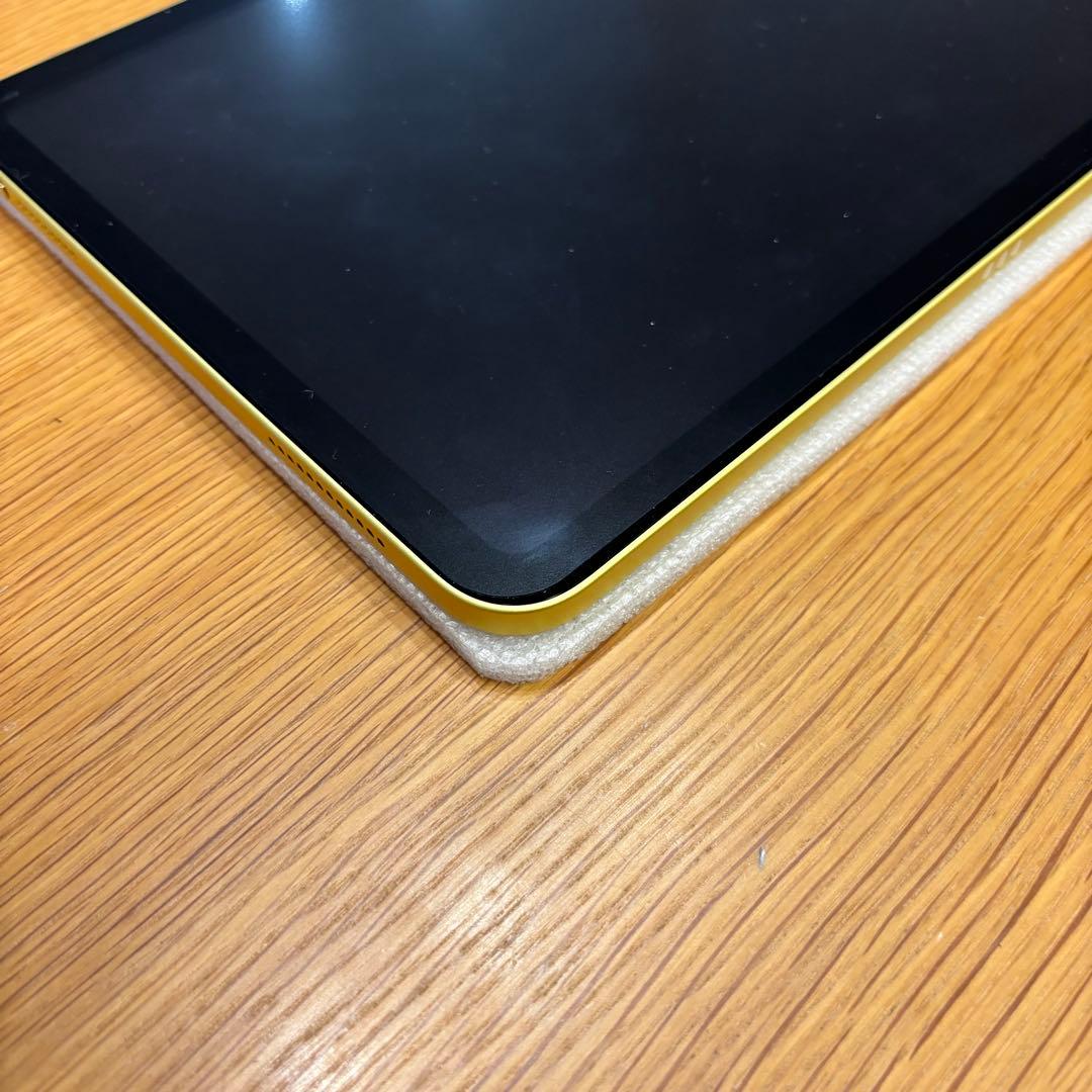 【早い者勝ち】ほぼ未使用！256GB！iPad 第10世代 キーボード付き