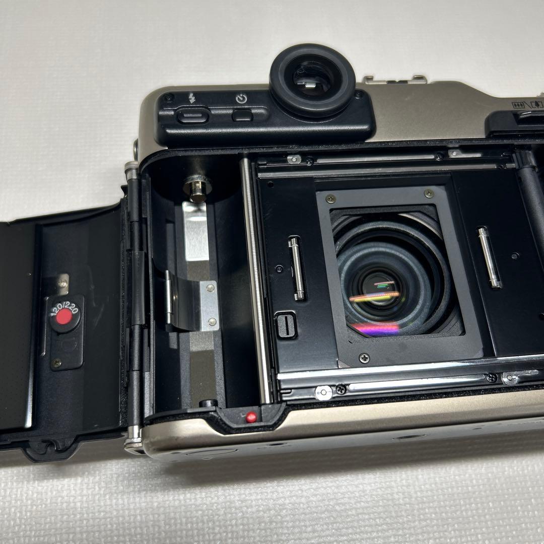 フィルムカメラ FUJIFILM GA645Zi Professional