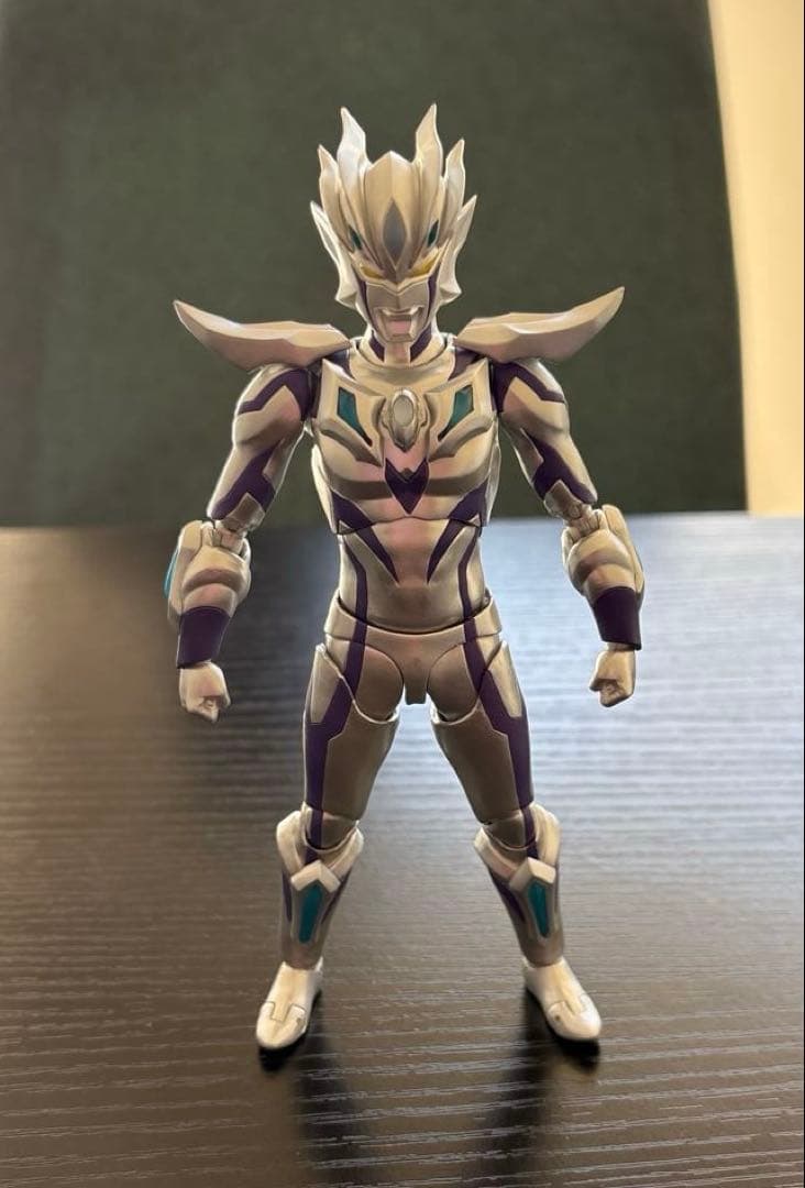 S.H.Figuarts ウルトラマンゼロビヨンドニュージェネレーションスターズ
