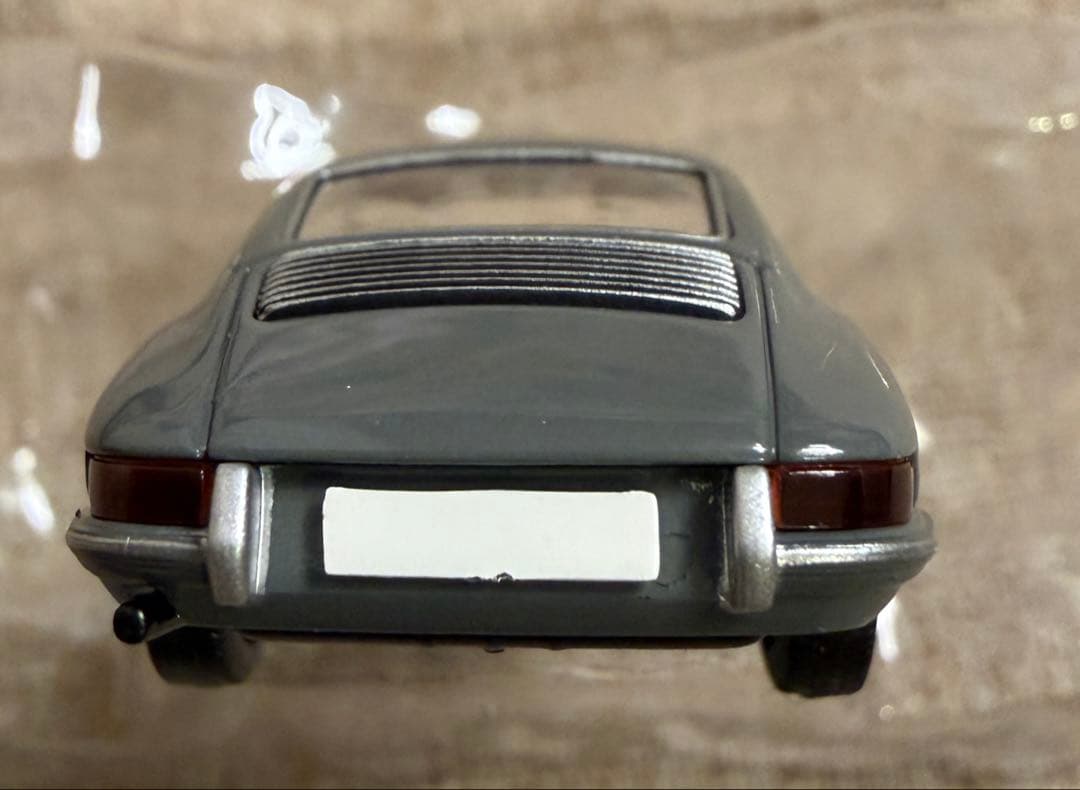 TOMICA ポルシェ911 (1964年式) LV-110