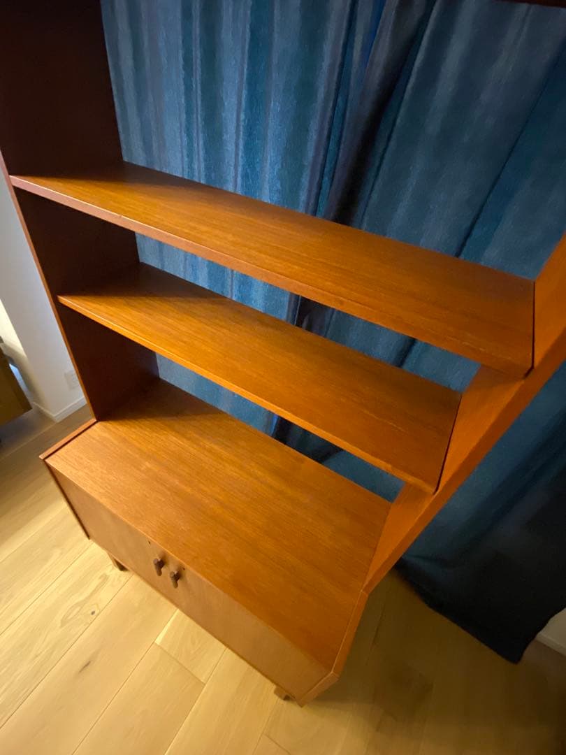 北欧ヴィンテージ家具 木製キャビネット チーク材 スウェーデン