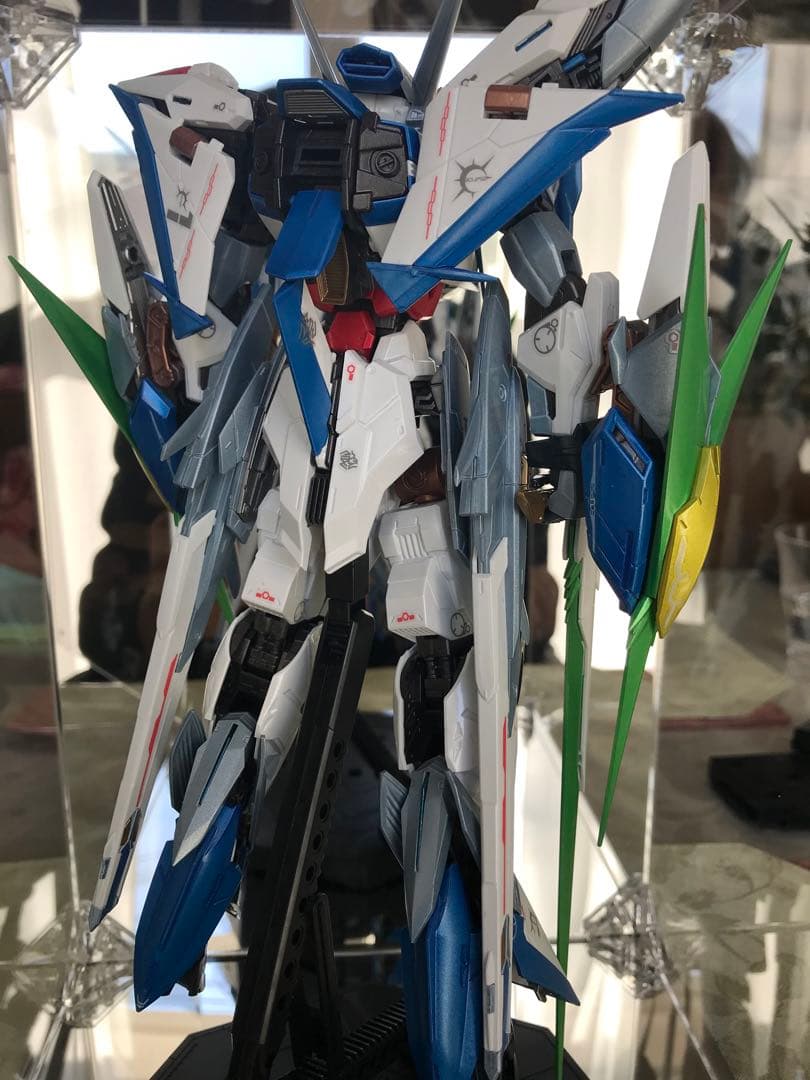 【完成品　塗装済】MGエクリプスガンダム　ガンプラ完成品