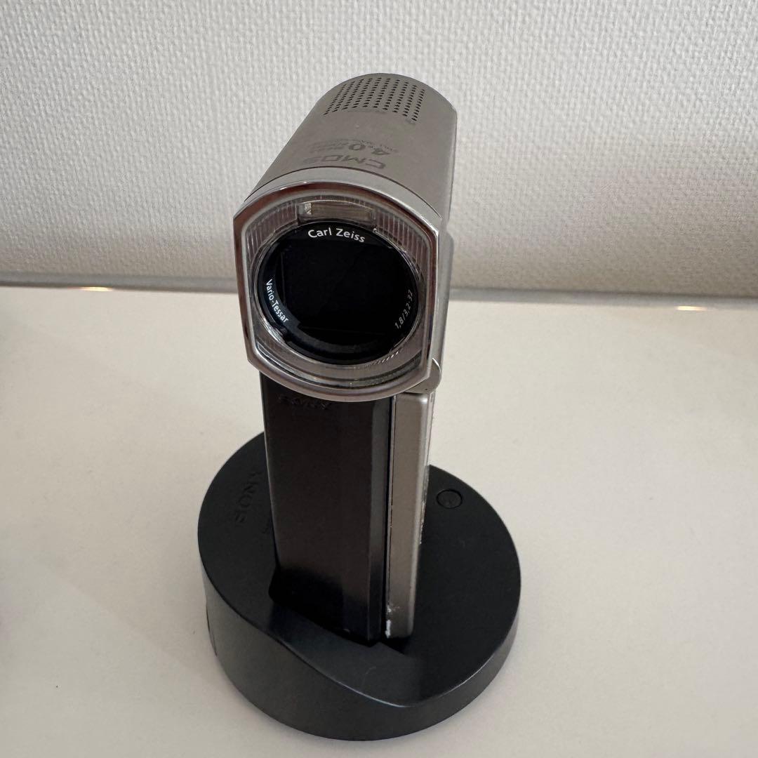 美品　SONY HDR-TG1 (純正バッテリー、充電スタンドフルセット）