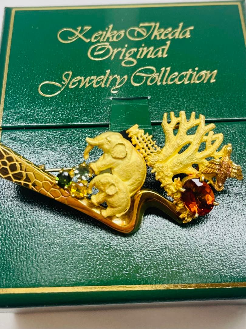 池田啓子ジュエリー　AKコレクション　アフリカシリーズ　K18ブローチ