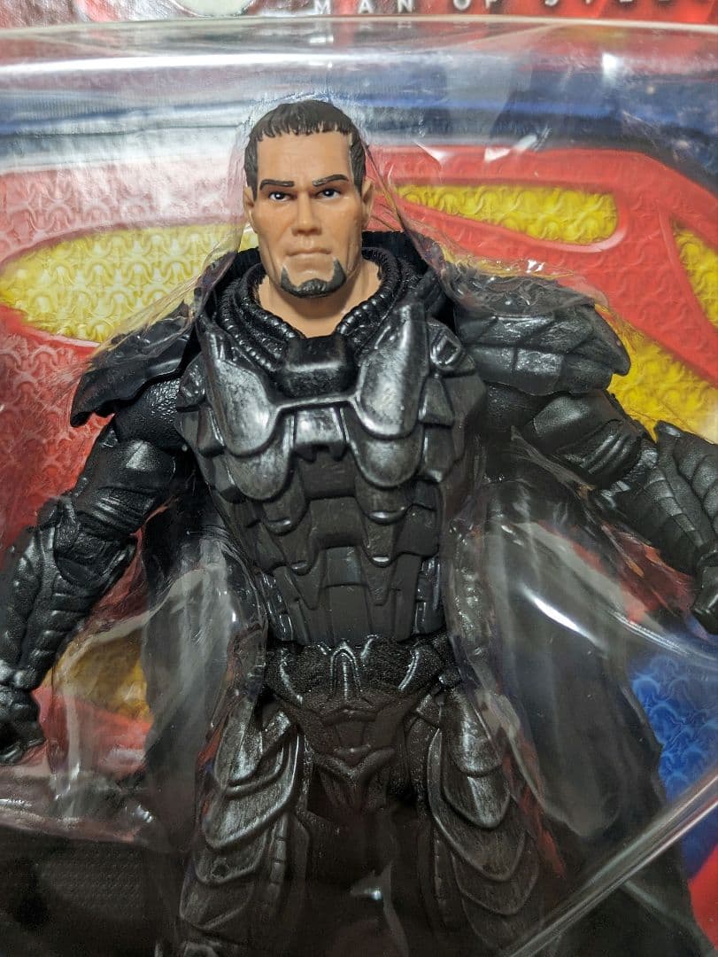 マテル製マン・オブ・スティールシリーズ「ゾッド将軍・アーマー版」DCマルチバース