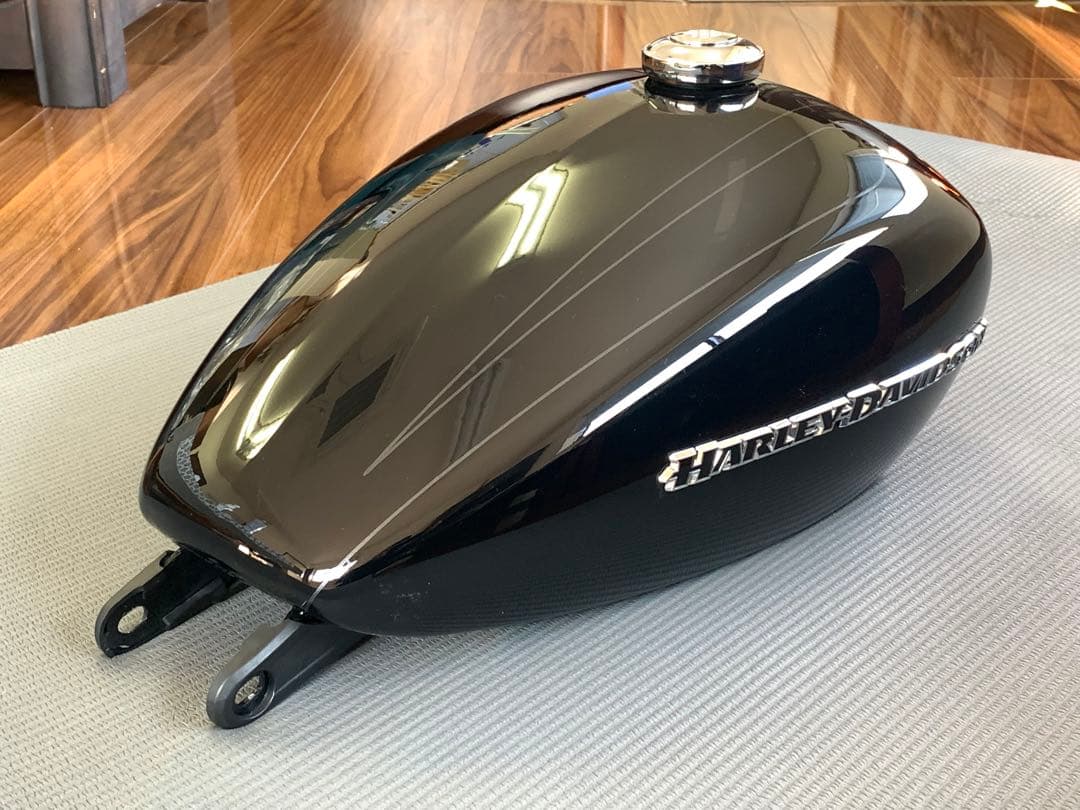 ハーレー FXBRS 2019 純正タンク